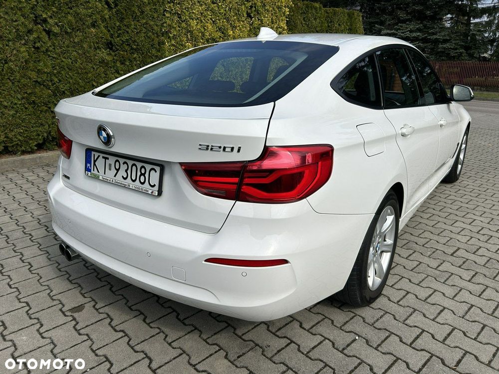 BMW 3GT - 6