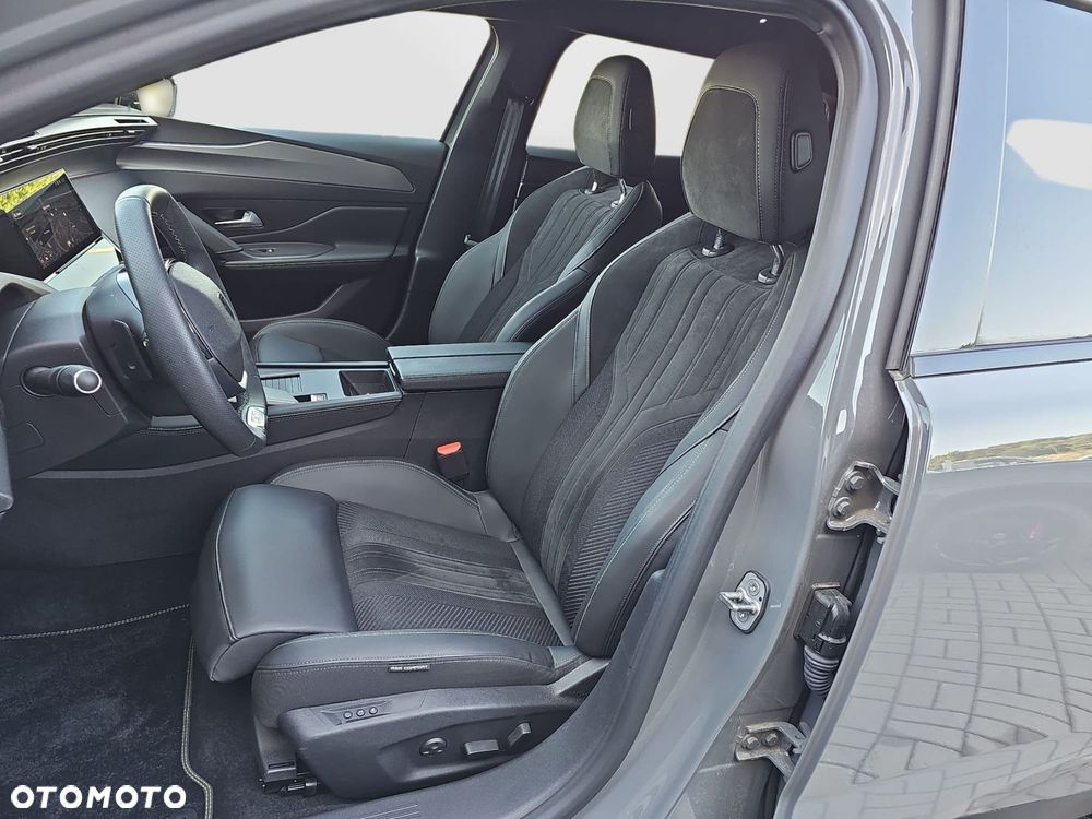 Peugeot 408 1.2 PureTech mHEV GT S&S e-DSC6 - 16