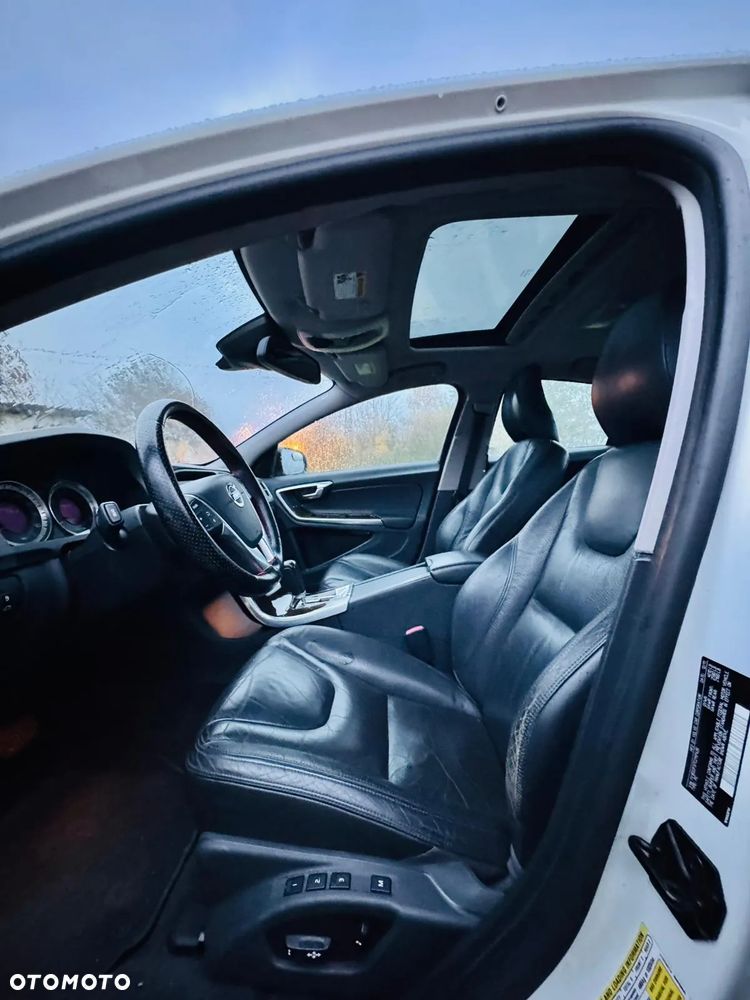 Volvo S60 2.5 T5 - 17