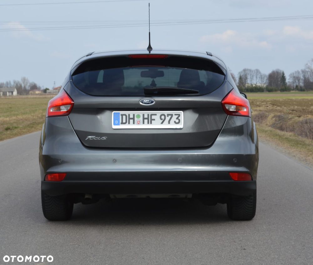 Ford Focus 1.5 TDCi Trend - 6