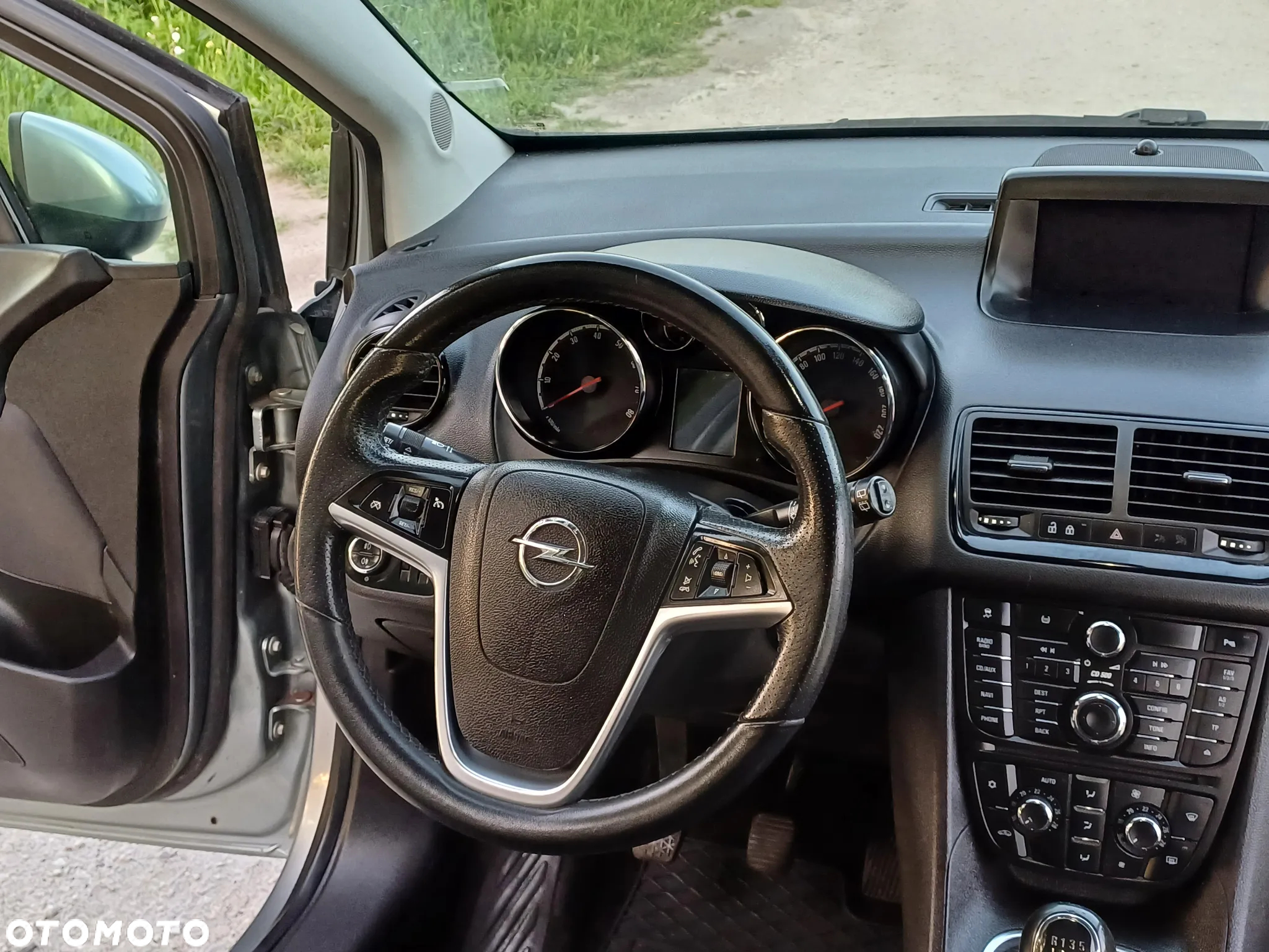 Opel Meriva 1.4 Cosmo - 26