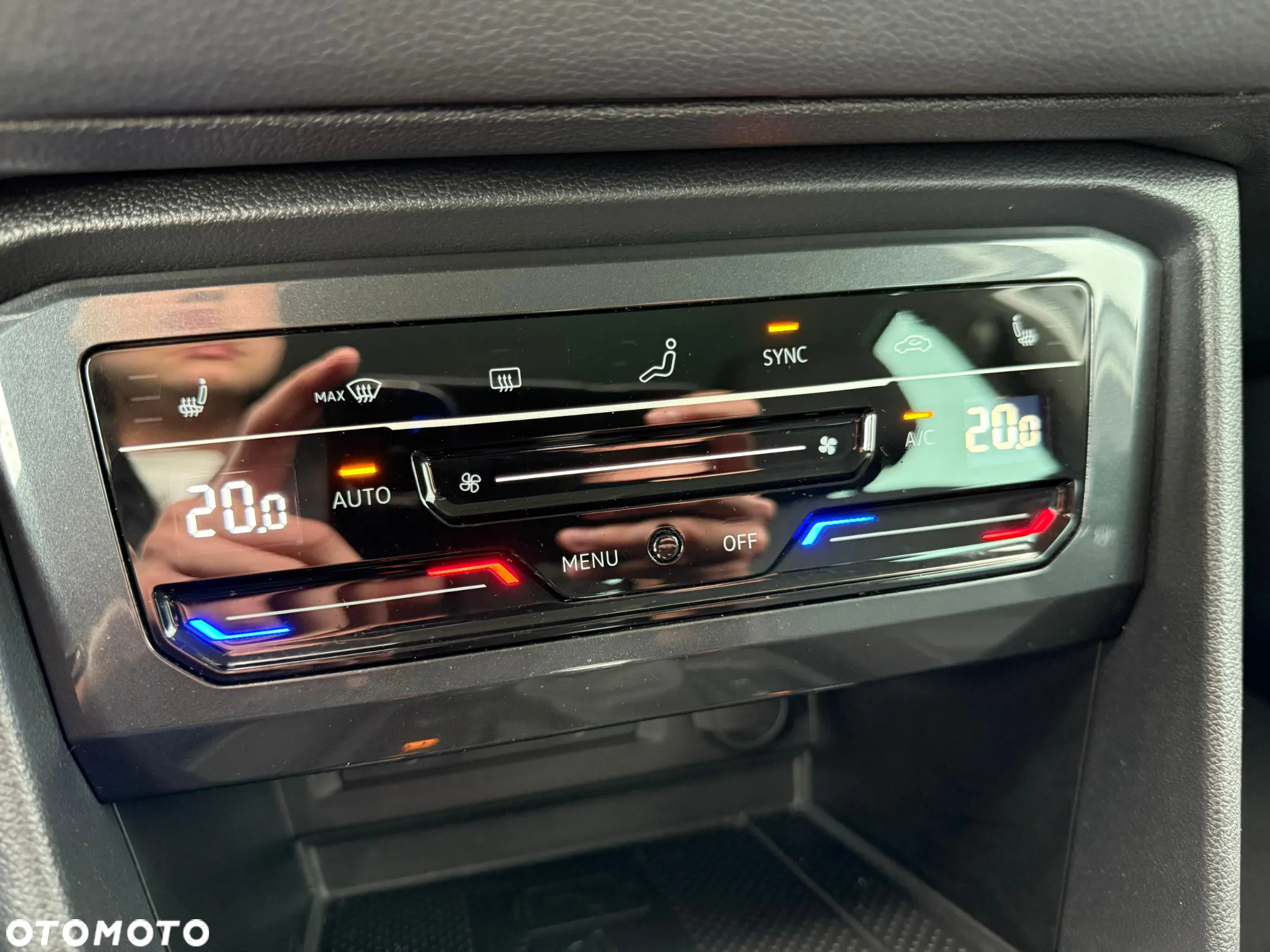 Volkswagen Tiguan 2.0 TSI 4Mot Elegance DSG - 21