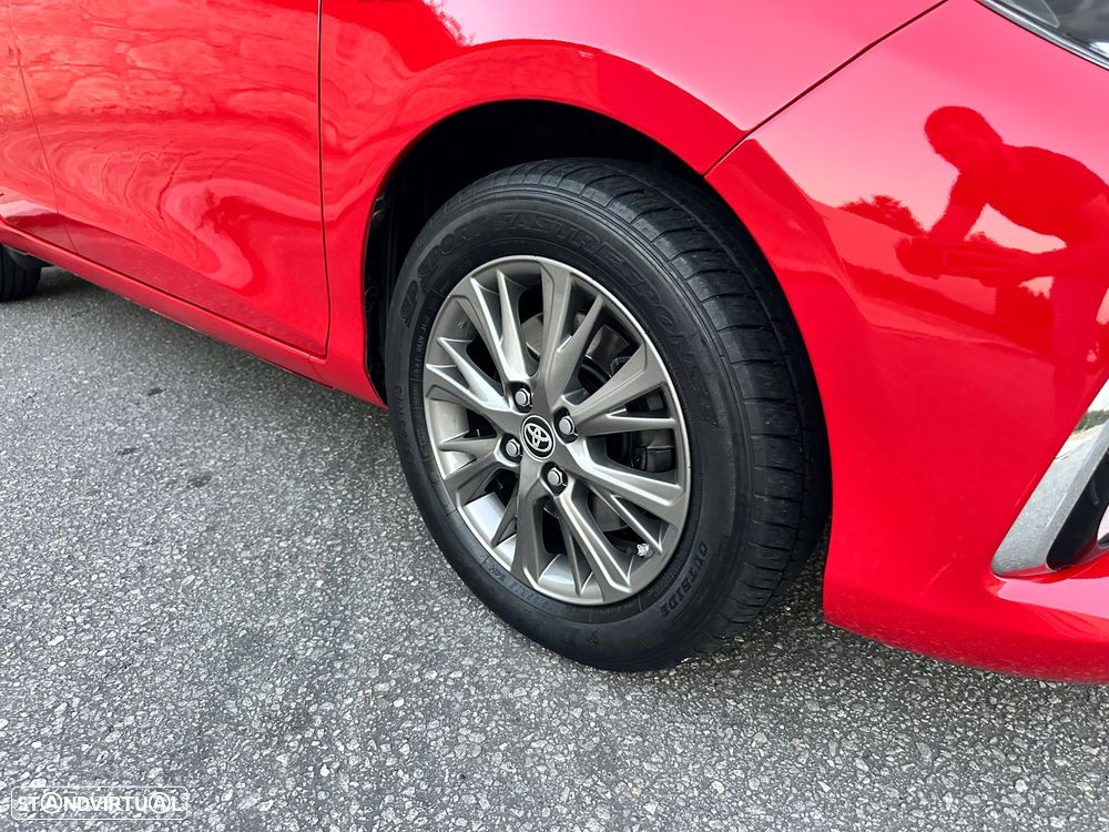 Toyota Yaris 1.5 HSD Active - 17