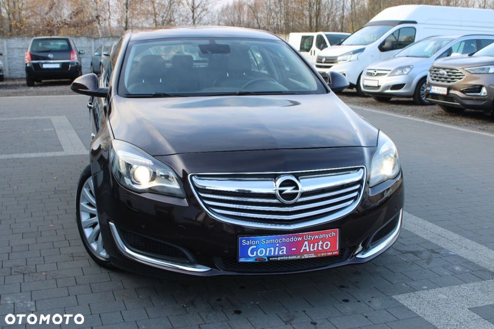 Opel Insignia - 10