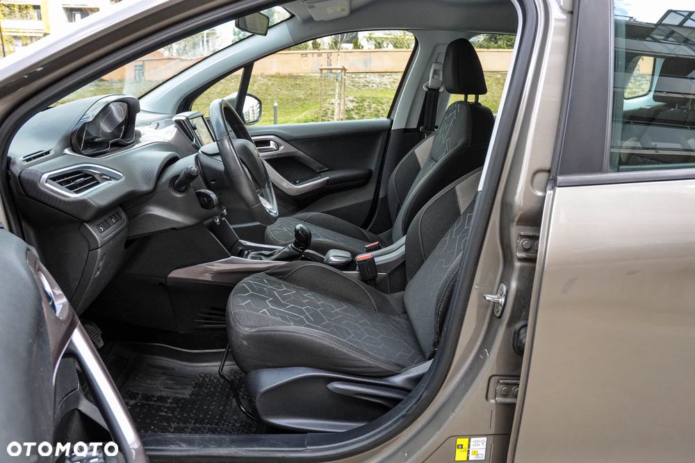 Peugeot 2008 - 7