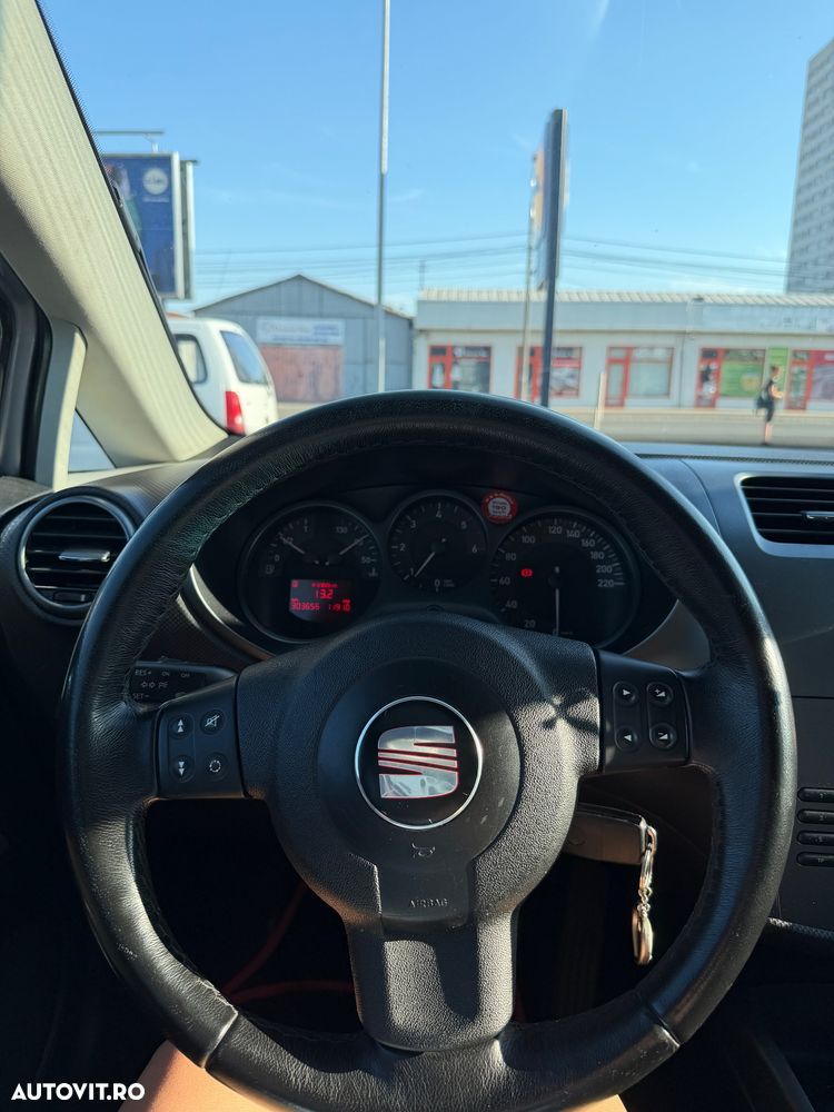 Seat Leon 1.9 TDI Stylance - 4