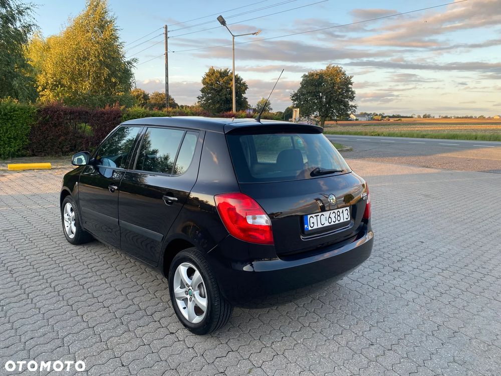 Skoda Fabia - 4