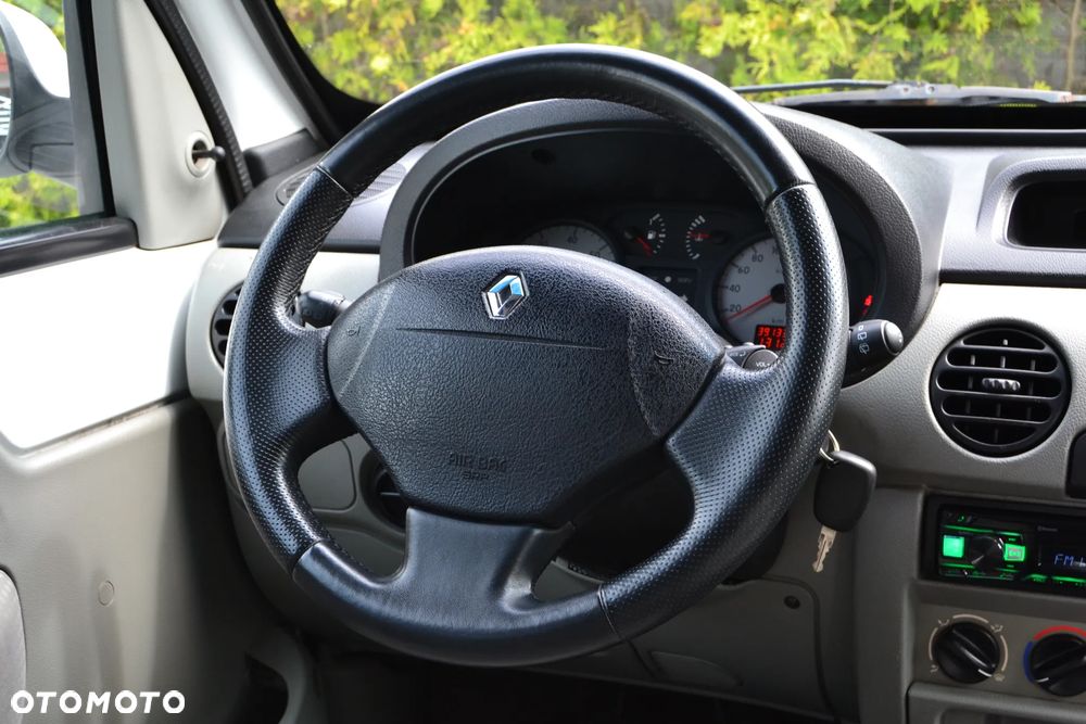 Renault Kangoo 1.6 16V Expression - 29