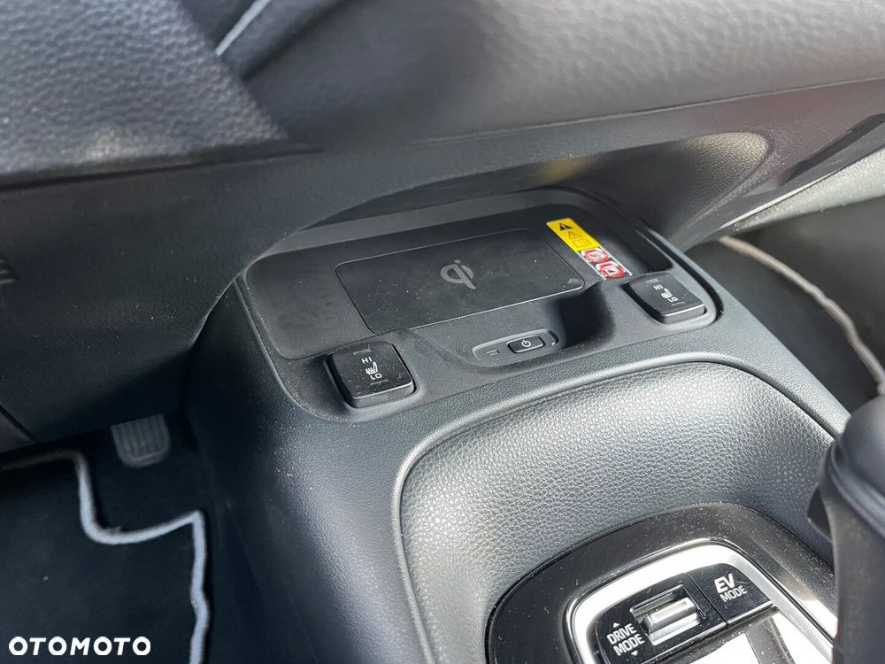 Toyota Corolla 1.8 Hybrid Style - 16