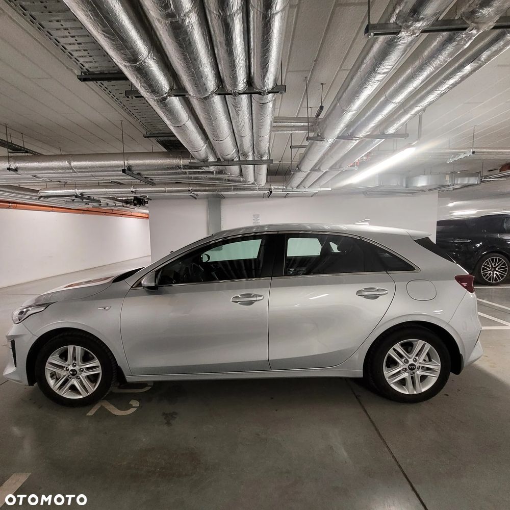 Kia Ceed 1.5 T-GDI M - 8