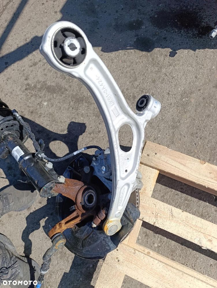 FORD MAVERICK LEWA PRZEDNIA ZWROTNICA WAHACZ AMOR 2021- - 6