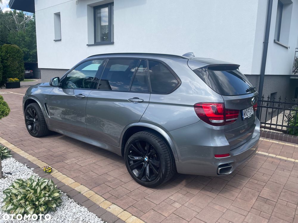 BMW X5 xDrive30d Sport-Aut - 4