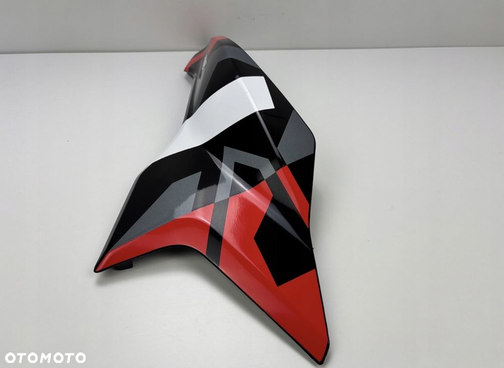 Lewy zadupek tylna owiewka Ducati Hypermotard 698 2025 Oryginał - 11
