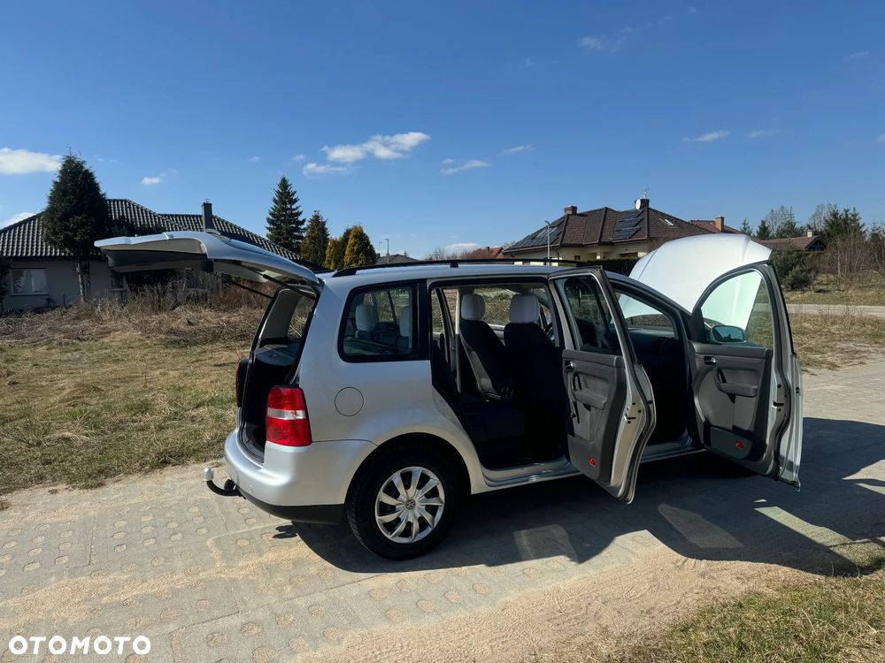 Volkswagen Touran 1.9 TDI Trendline - 18