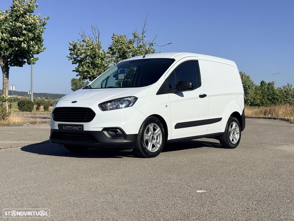 Ford Transit Courier - 2
