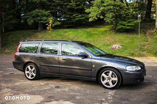 Volvo V70 2.5 R