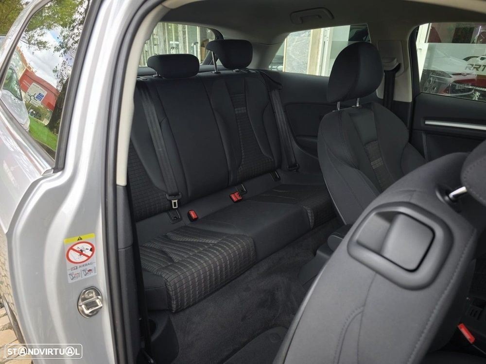 Audi A3 1.6 TDI Sport - 8