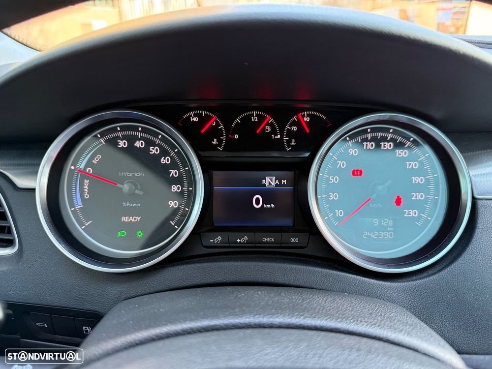 Peugeot 508 RXH 2.0 HDi Hybrid4 Limited Edition 2-Tronic - 32