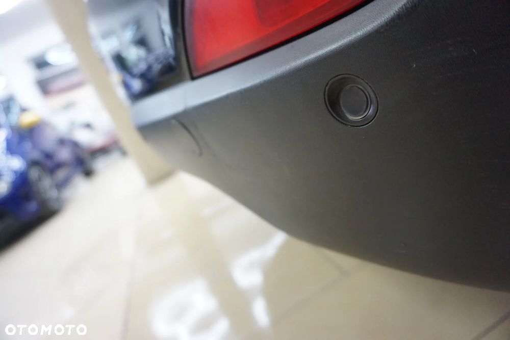 Hyundai ix35 2.0 CRDi 2WD Style - 17