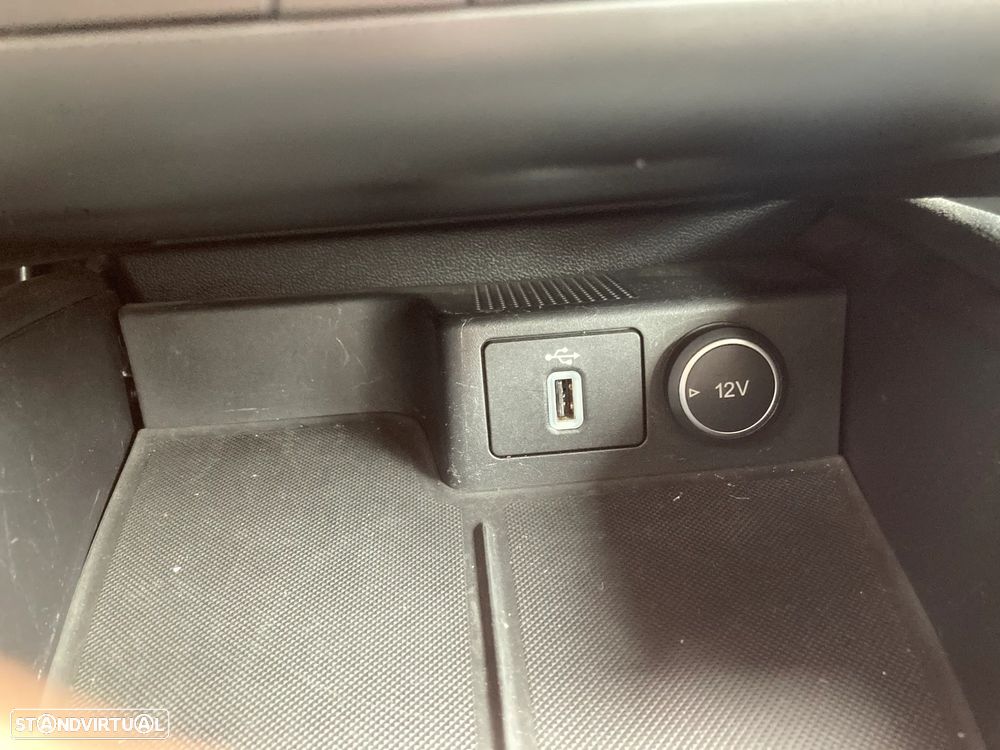 Ford Focus SW 1.5 TDCi Titanium - 13