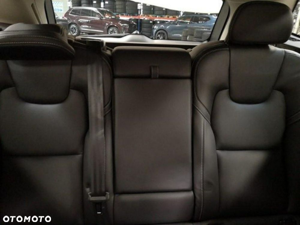 Volvo XC 60 - 7