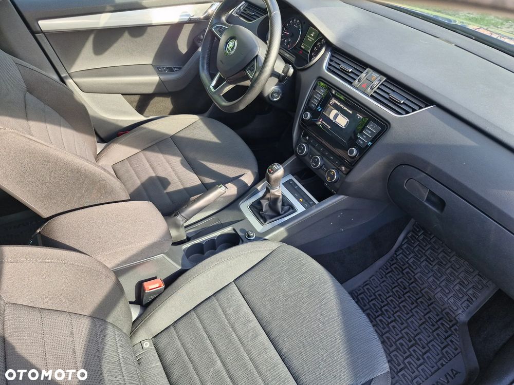 Skoda Octavia 2.0 TDI 4x4 Drive - 29