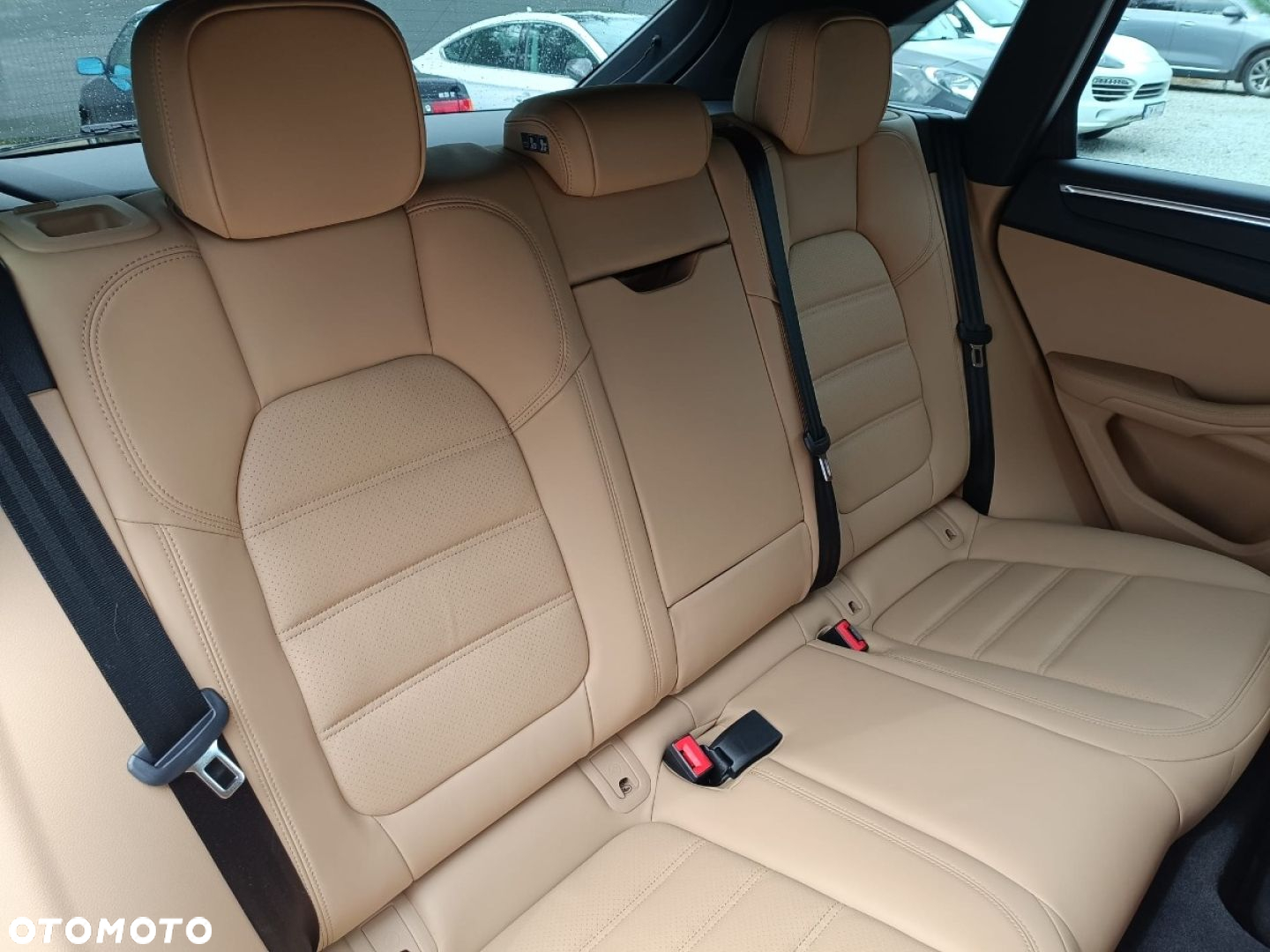 Porsche Macan - 35