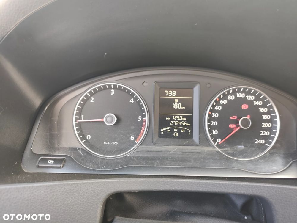 Volkswagen Transporter - 17