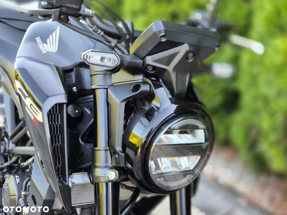 Honda CB - 21
