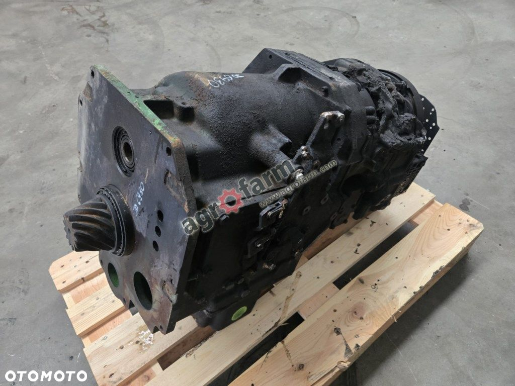 Skrzynia biegów John Deere 6930, PowrQuad - 4