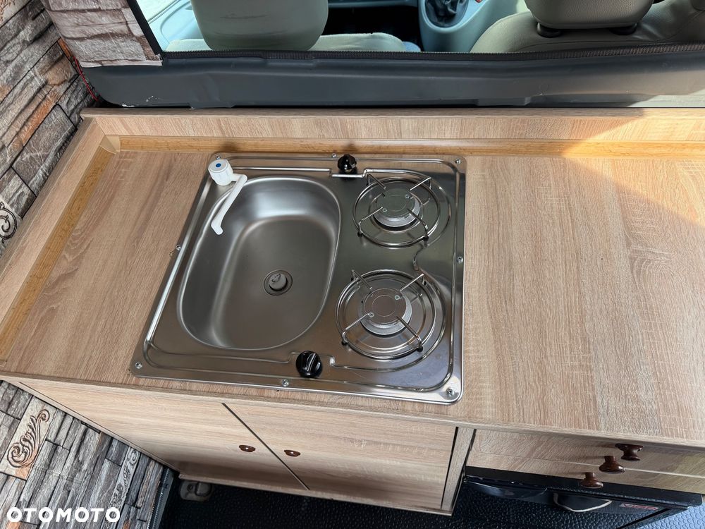 Renault Trafic - 16