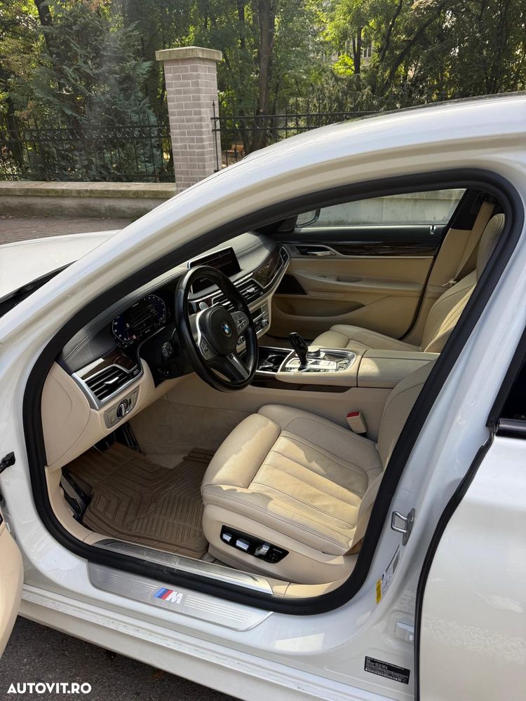 BMW Seria 7 740Li xDrive - 9