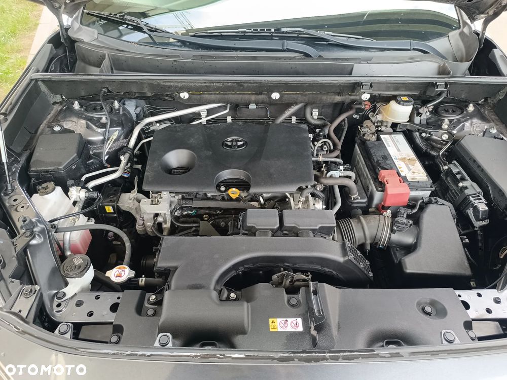 Toyota RAV4 - 9