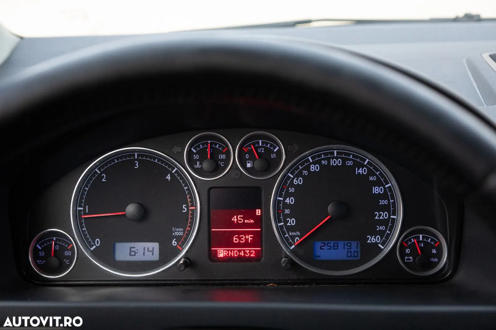 Volkswagen Sharan - 9
