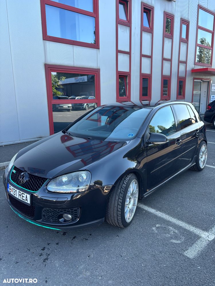 Volkswagen Golf 2.0 FSI GTI - 1