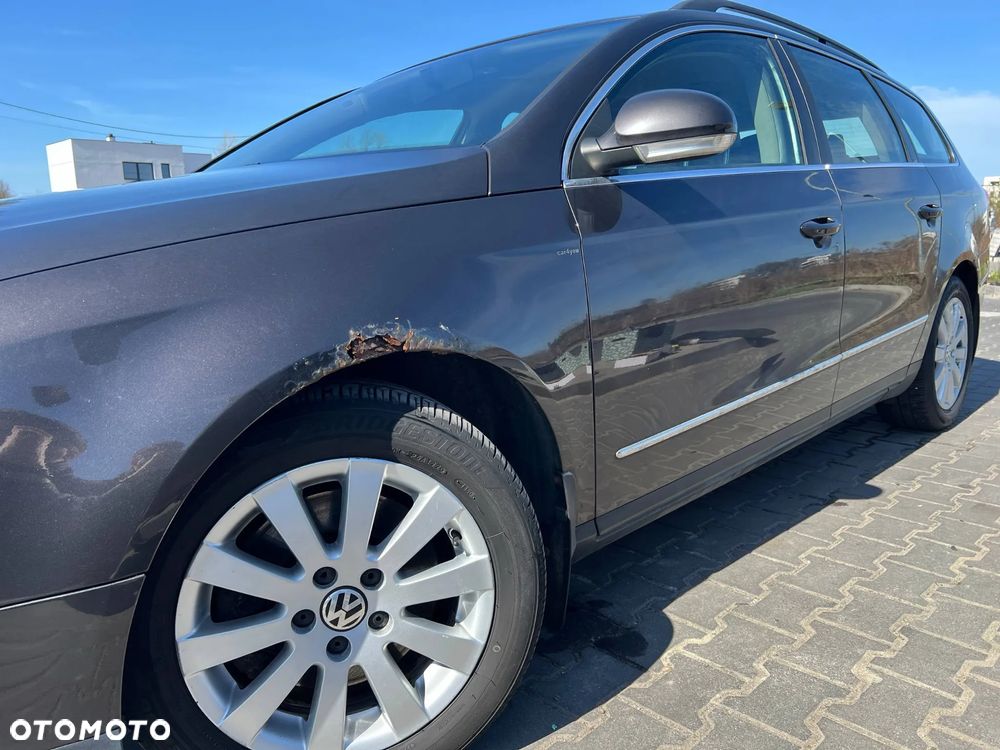 Volkswagen Passat 2.0 TDI Comfortline DSG - 6