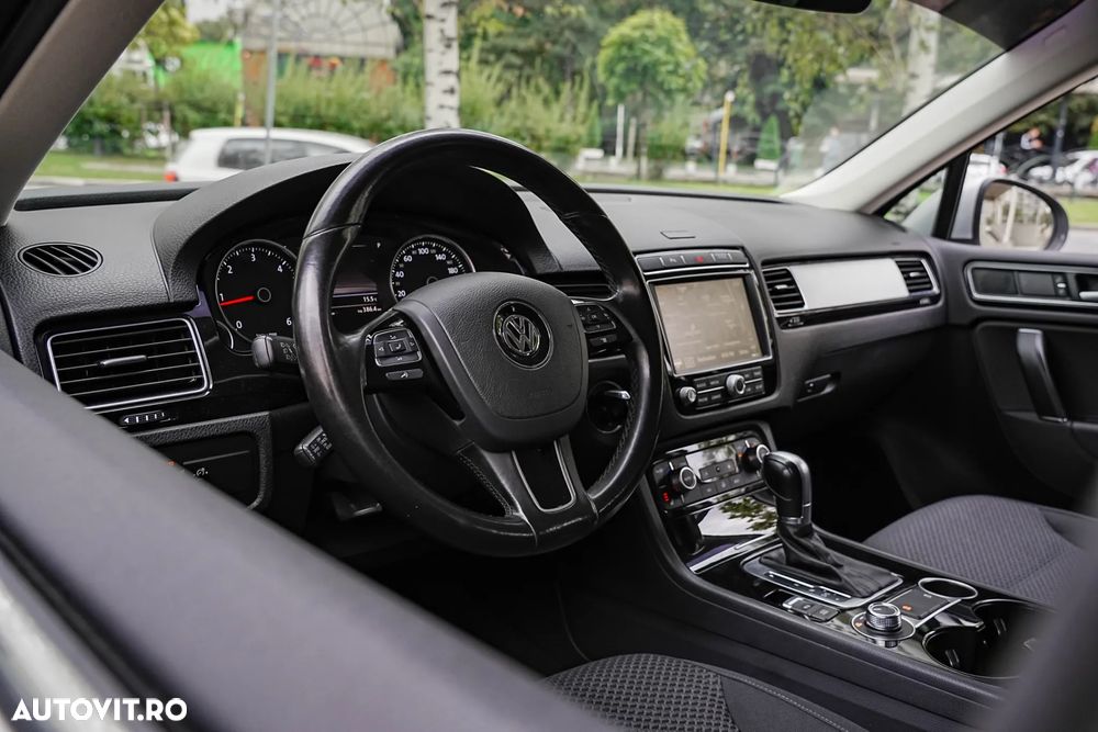 Volkswagen Touareg V6 TDI Elegance - 5