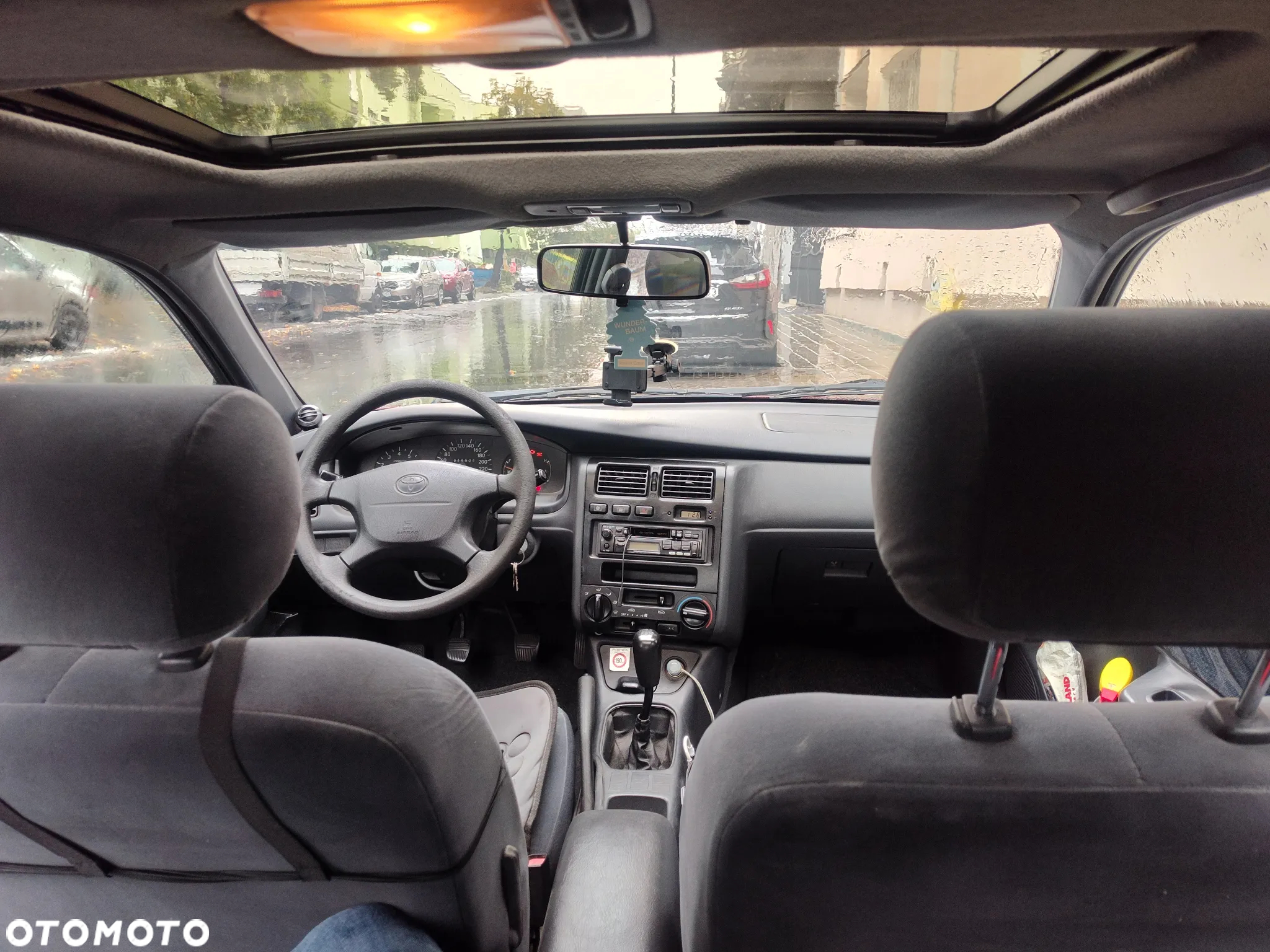 Toyota Carina E 2.0 GLi - 13