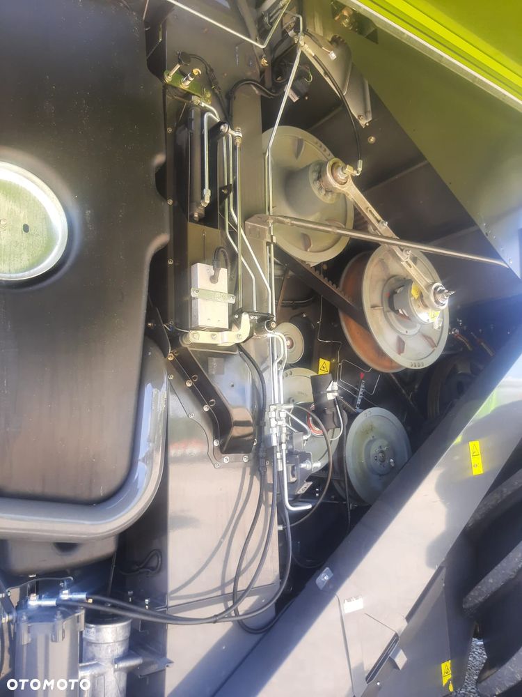 Claas Lexion 770 z hederem - 9