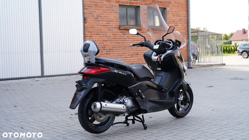 Yamaha X-max - 5