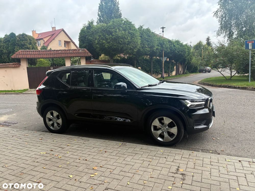 Volvo XC 40 D3 AWD Momentum Pro - 3