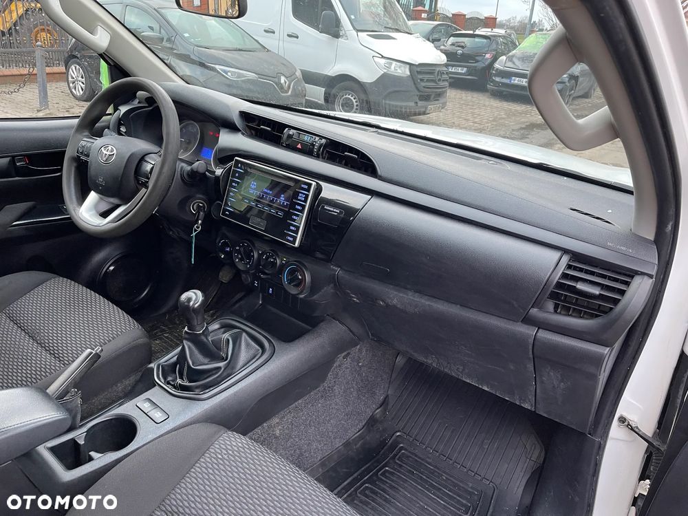 Toyota Hilux 4x4 Double Cab S&S Executive - 16