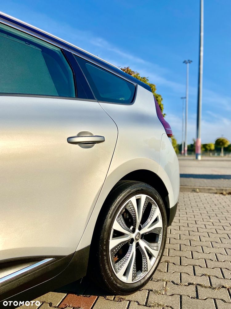Renault Grand Scenic TCe 160 GPF EDC BOSE EDITION - 6