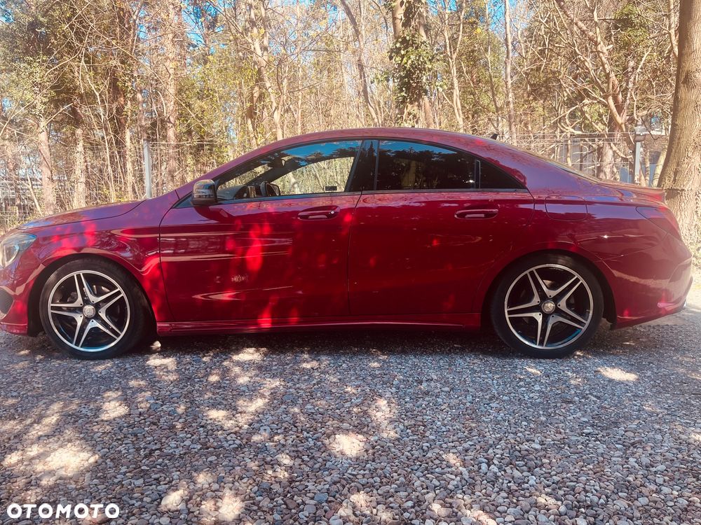 Mercedes-Benz CLA 200 7G-DCT AMG Line - 1
