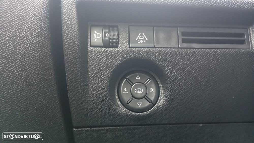 Citroën C4 BlueHDi 130 Stop&Start EAT8 FEEL PACK - 30