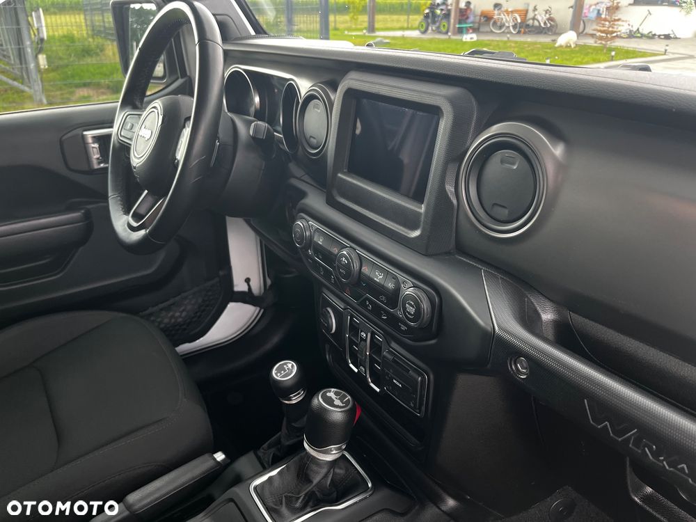 Jeep Wrangler Unlimited GME 2.0 Turbo Freedom - 21