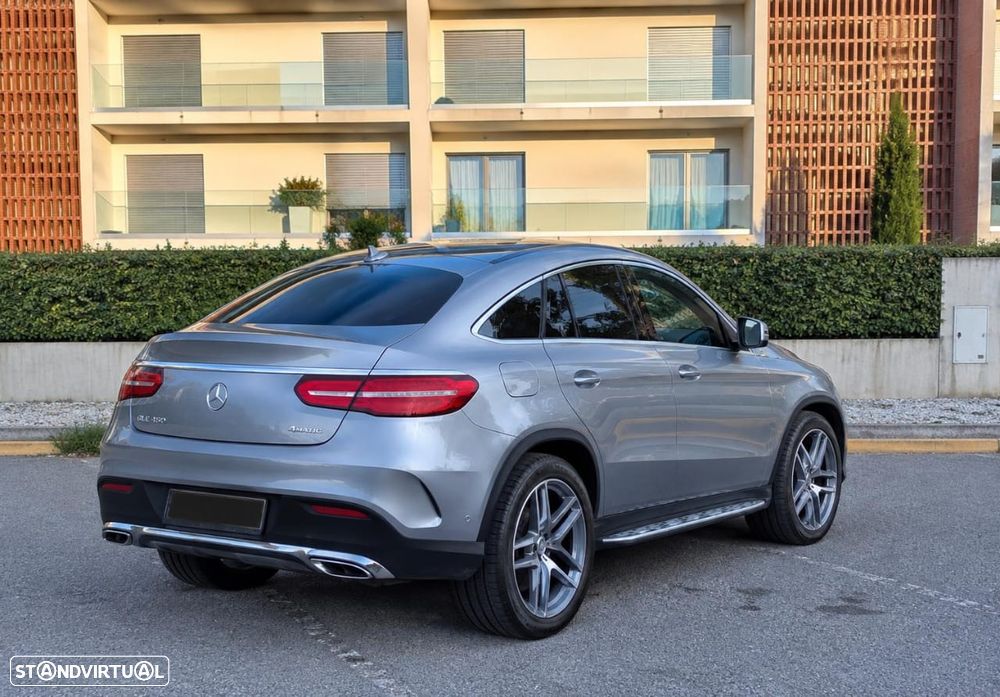 Mercedes-Benz GLC 300 - 2