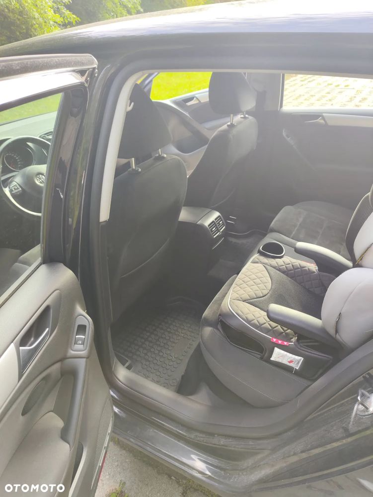 Volkswagen Golf 2.0 TDI 4Mot Highline - 10