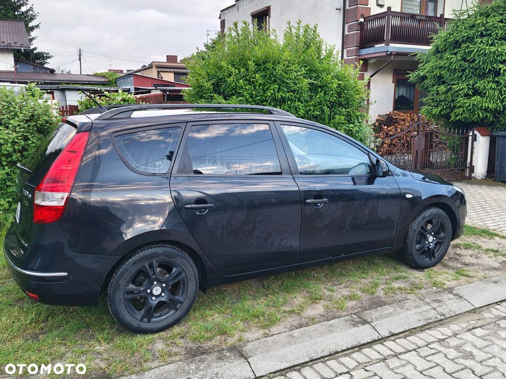 Hyundai i30 1.6 CRDi Classic - 3