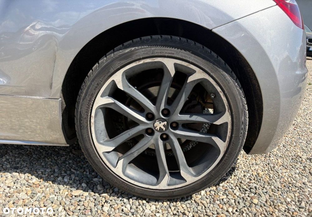 Peugeot RCZ - 15